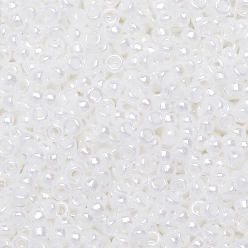 Miyuki Round Seed Bead Size 15/0 8.2g White Pearl - Image 4